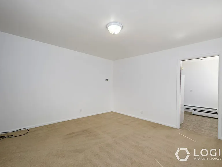 1517-1523 S Lincoln St #1517 — Photo 7