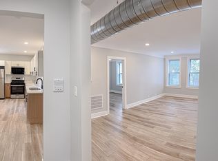 6150 N Francisco Ave #13, Chicago, IL 60659