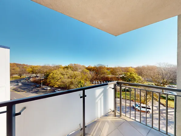 346 Coney Is Avenue image 20 of 25