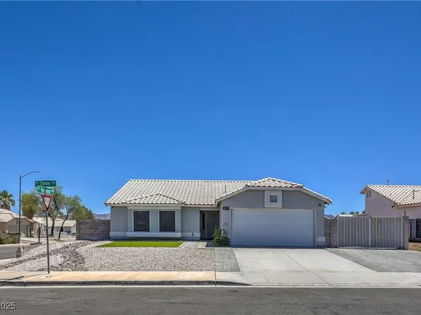 842 Envoy Cir, Henderson, NV 89002