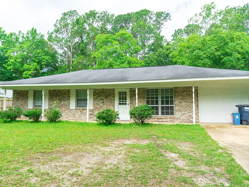 1225 Parktown Dr