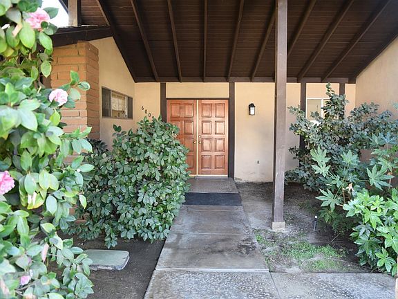3rd image of 6009 Preston Ct