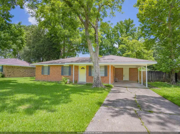 29764 Aster St, Walker, LA 70785
