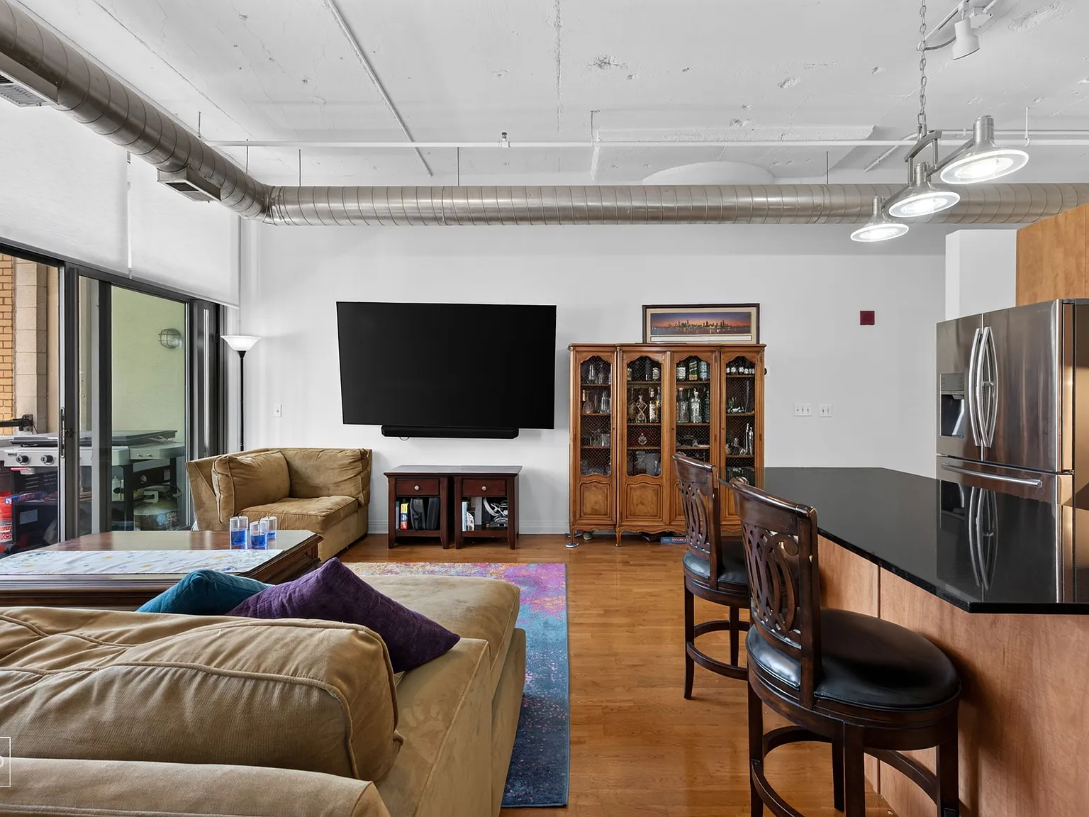2 bed, 1181 sqft, $3,375 — Photo 4