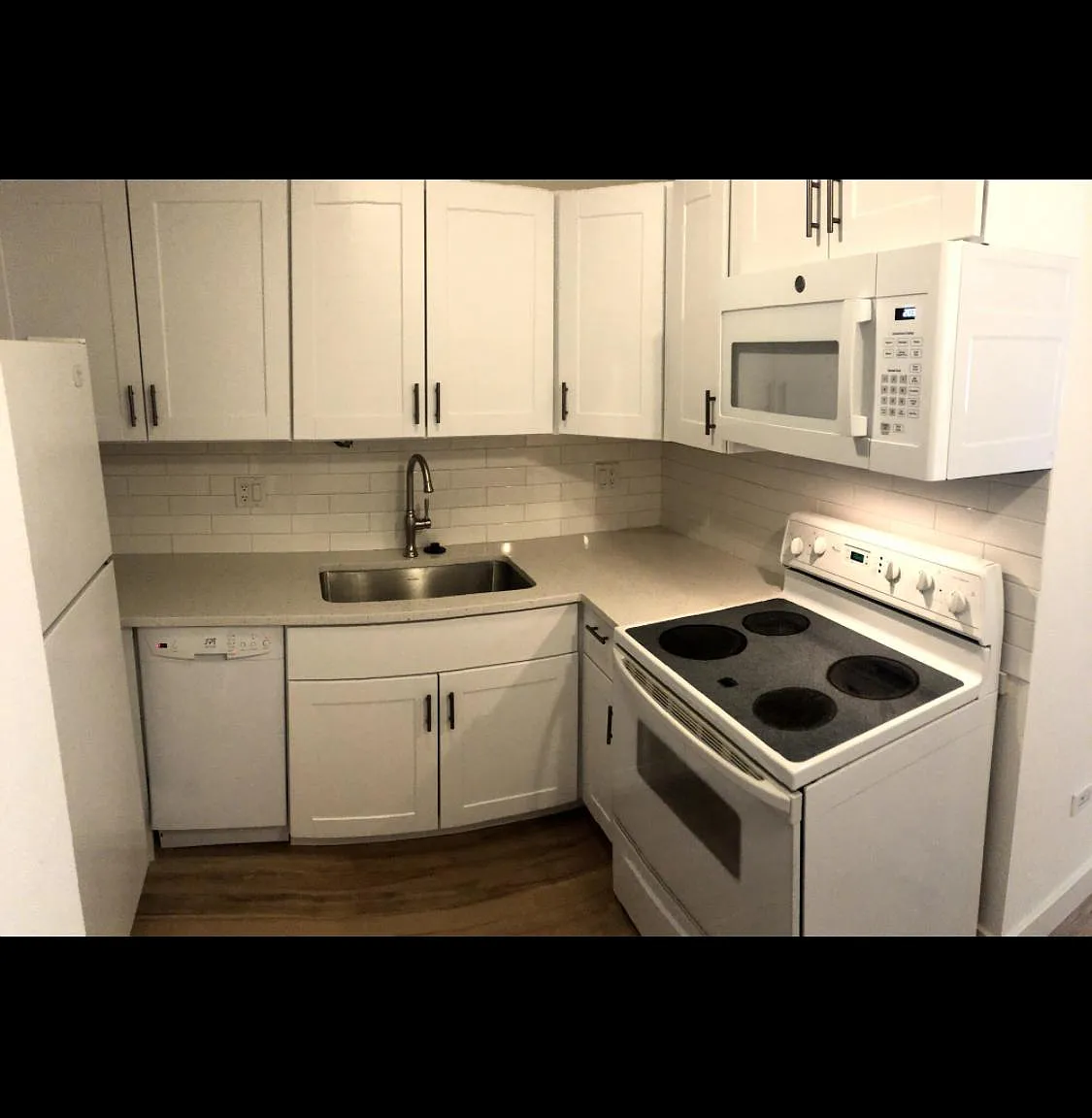 2 bed, 800 sqft, $1,700 — Photo 4