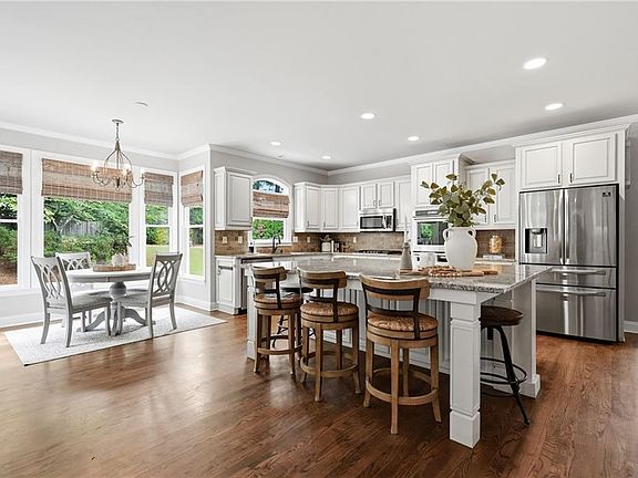 3rd image of 4335 Mantle Ridge Dr
