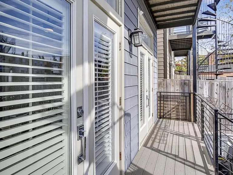730 Girard St NW #1 — Photo 12