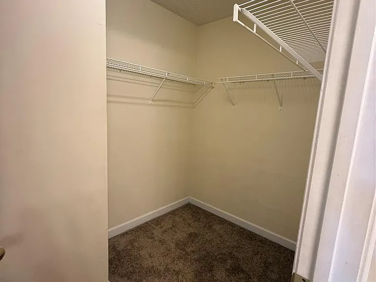 3327 Buckvalley Dr — Photo 10