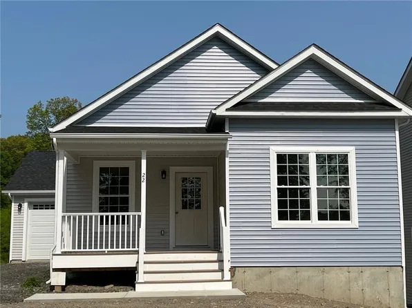 22 Benjamin Drive, Highland, NY 12528