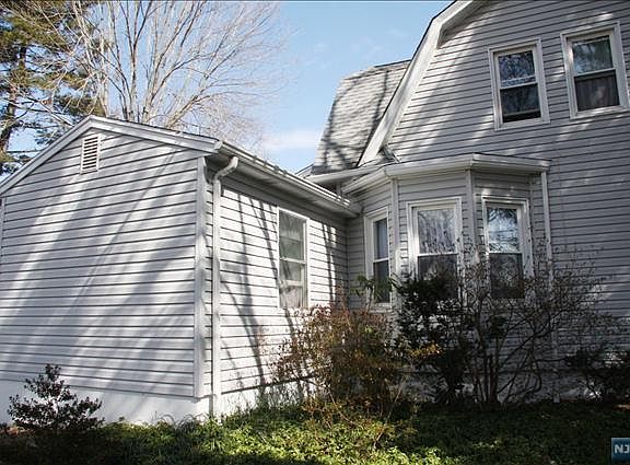 3rd image of 314 Washington Ave