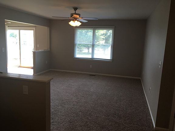 2nd image of 6515 Knob Ct