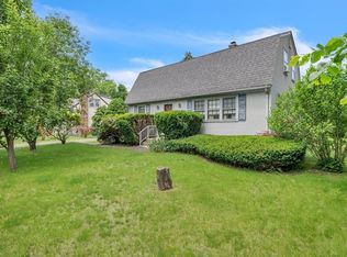 18 Livingstone Ave, Westfield, MA 01085