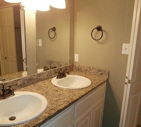 dual sinks in master bathroom