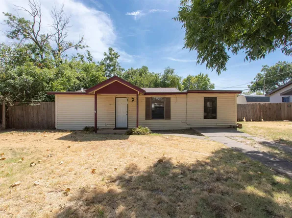 2925 Featherston Ave, Wichita Falls, TX 76308