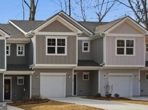 57 Wright St #68, Lavonia, GA 30553