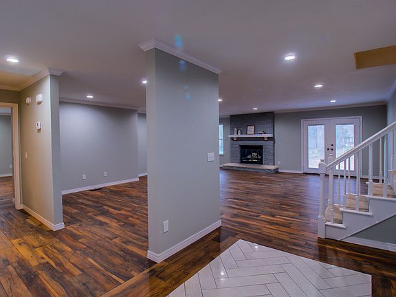 Abundant natural light