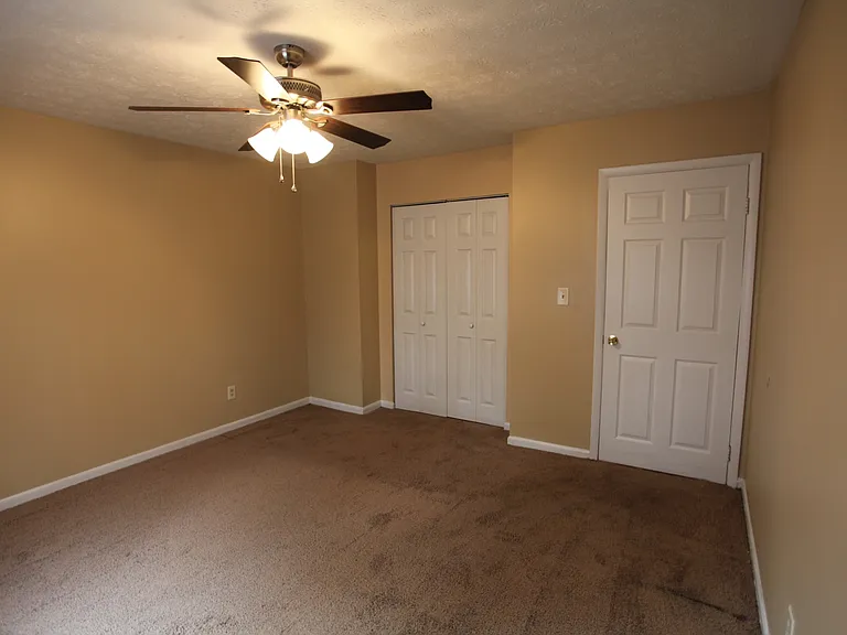 Northside Terrace — Photo 14