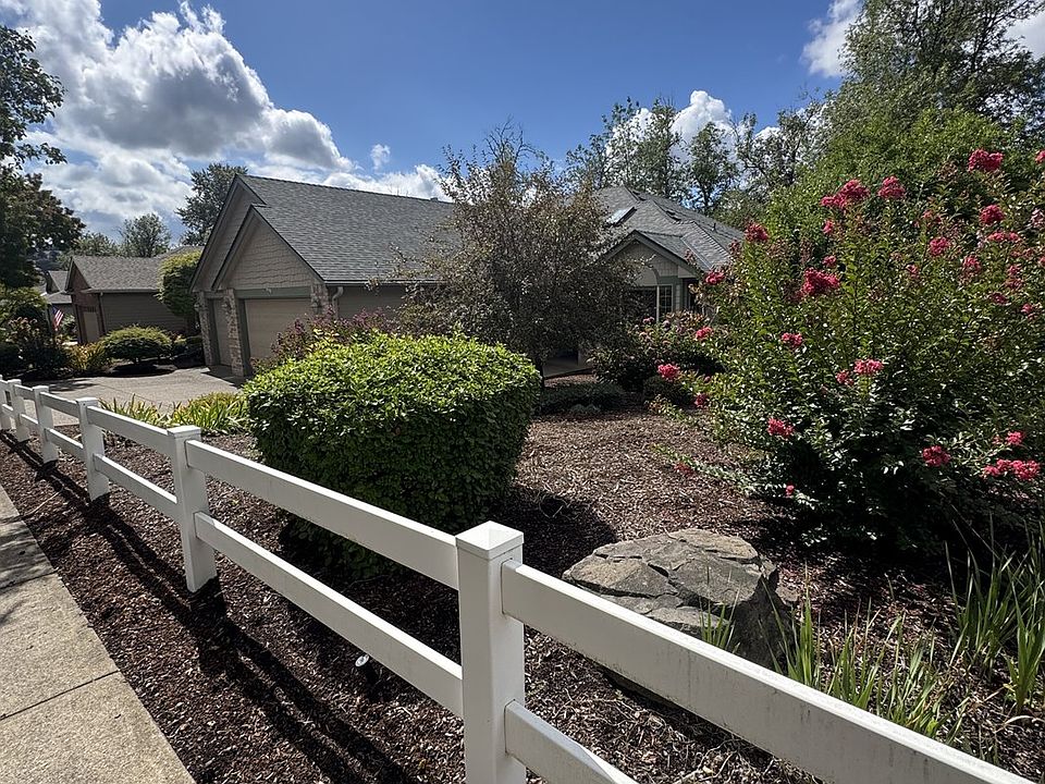 2nd image of 1395 W Meadows Dr NW