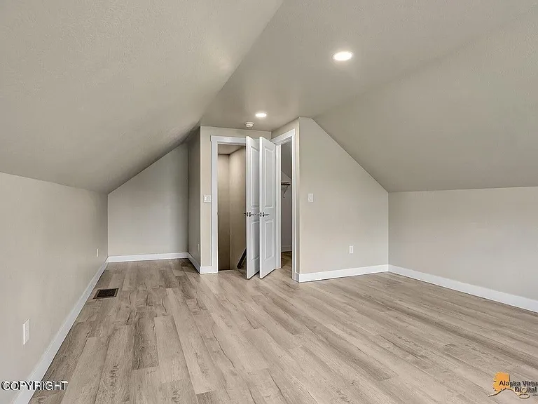 1340 W Minnetonka Dr #2 — Photo 7