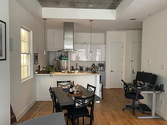 Rented by Jacquelyn 327 LLC | media 3