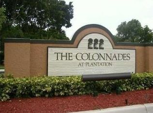 842 NW 92nd Ave, Plantation, FL 33324