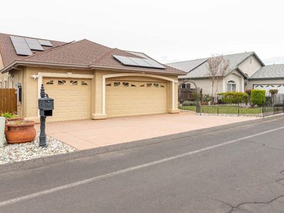 18065 Clouds Rest Rd, Soulsbyville, CA, 95372