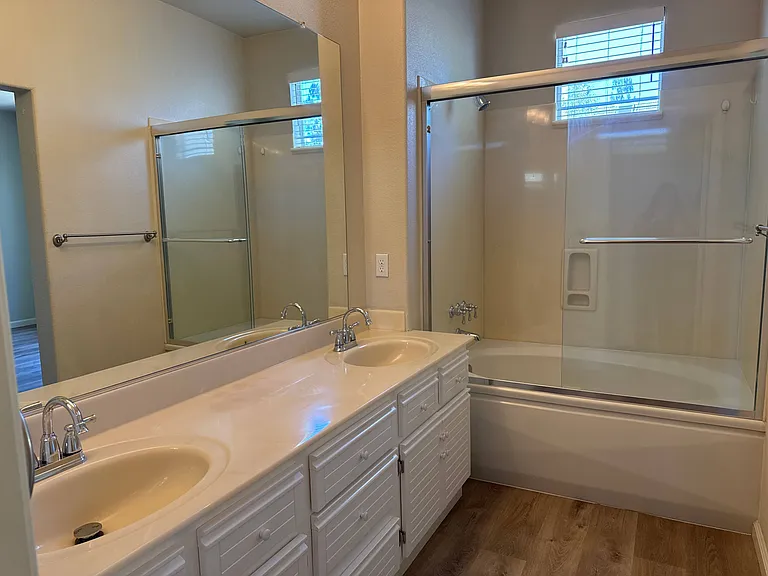 410 Milan Dr #112 — Photo 20