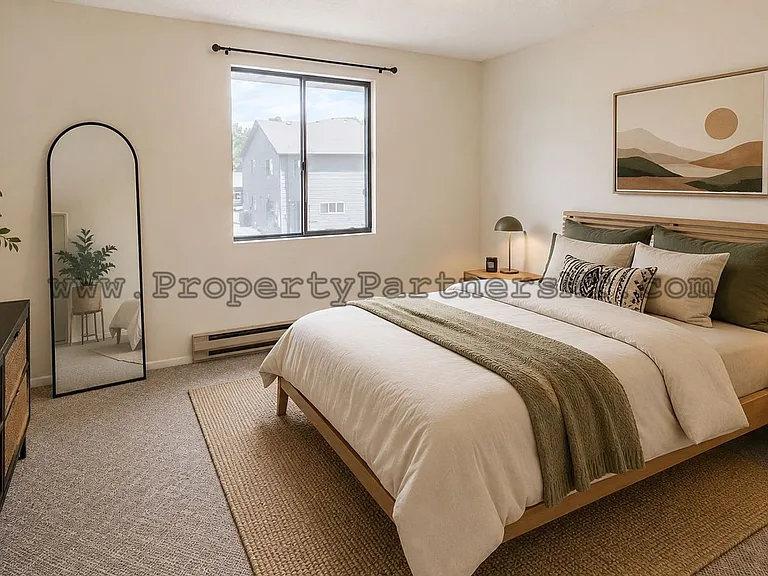 209 S 15th Ave — Photo 9