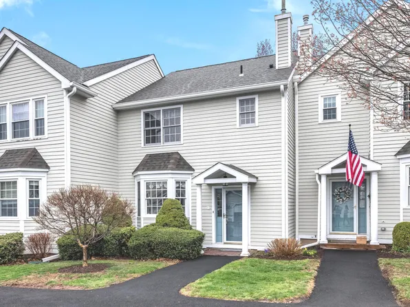 11 Saint Andrews Circle #2, Wallingford, CT 06492