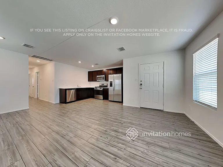 3214 Crestone Dr — Photo 4