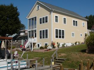 168 Dockside Dr, Buckeye Lake, OH 43008