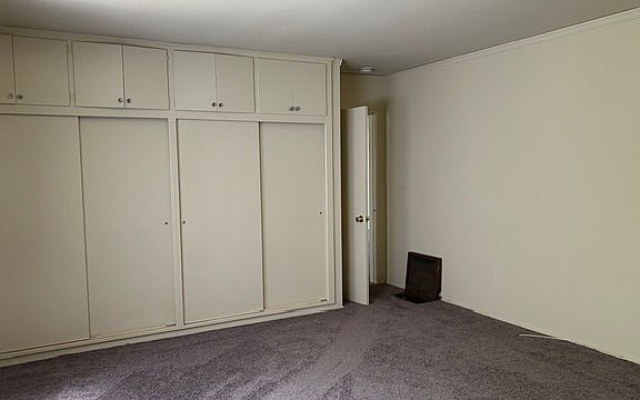 2nd image of 1646 Amberwood Dr