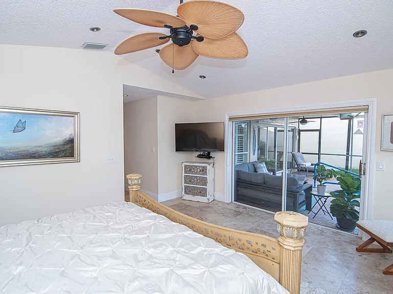 8410 Brussels Way — Photo 18