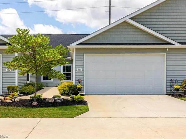 306 Deer Xing, Elyria, OH 44035