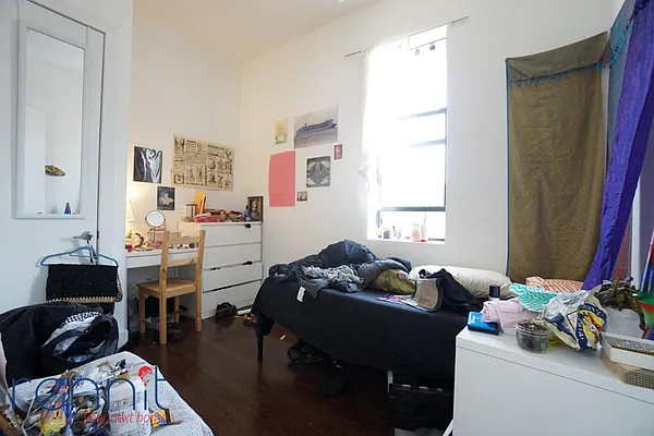 Rented by Rennit Inc. | media 54