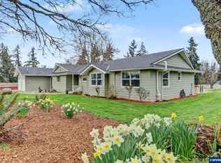 5910 Davis Creek Rd NE, Silverton, OR 97381