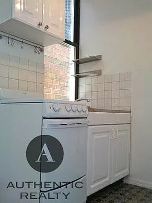 Rented by Authentic Realty | media 29