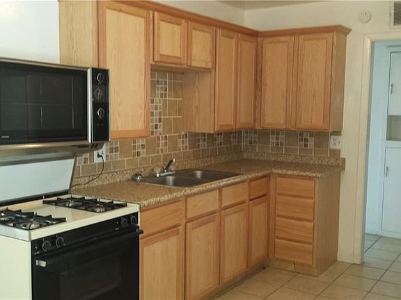 5th image of 1505 Prairie Dr