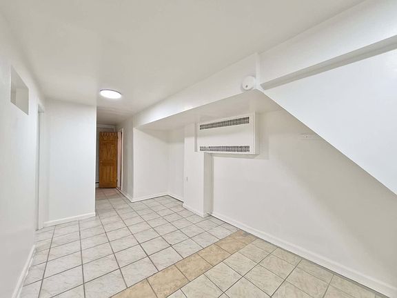 2nd image of 2333 E 16th St Floor 1