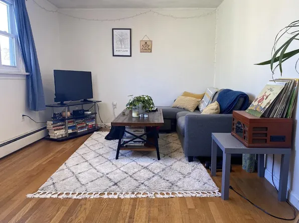 87 Summer St, Somerville, MA 02143