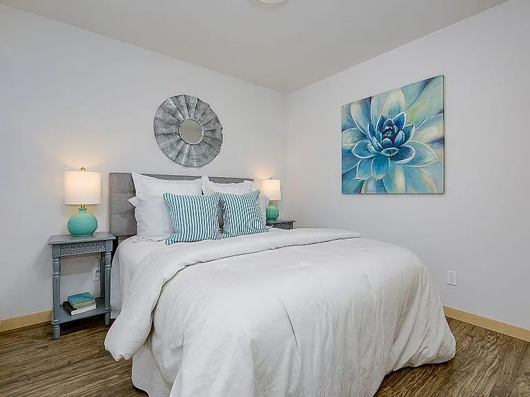 Standard bedroom