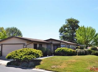 332 Nightingale Ave, Paso Robles, CA 93446