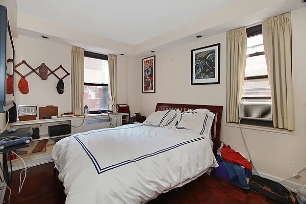 Rented by Douglas Elliman | media 3