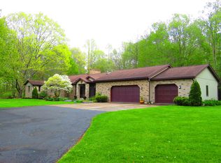 5585 Sterrettania Rd, Erie, PA 16506