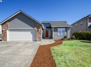 990 Hermanson St, Woodburn, OR 97071