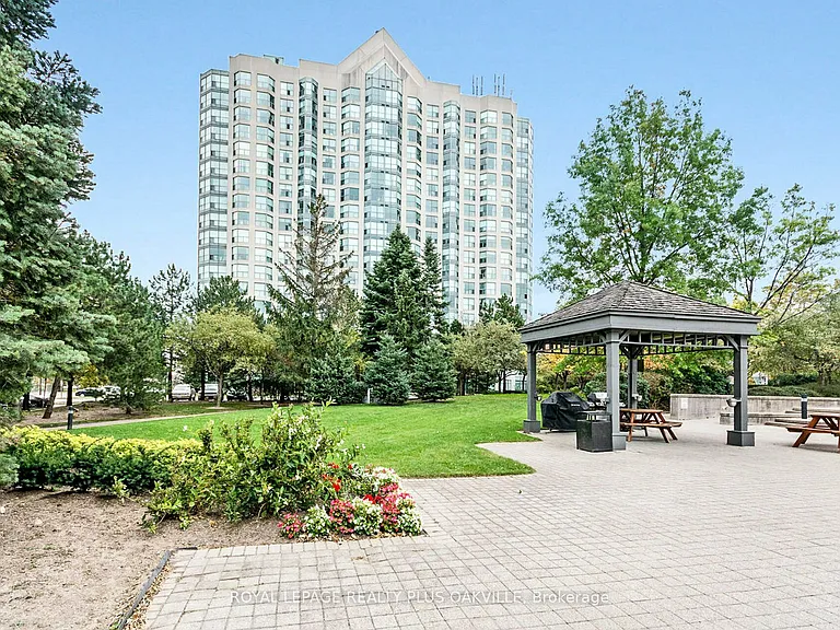 2177 Burnhamthorpe Rd W #1810 — Photo 40