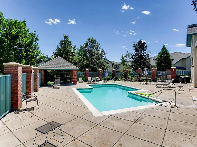 550 Mohawk Dr #58 — Photo 16