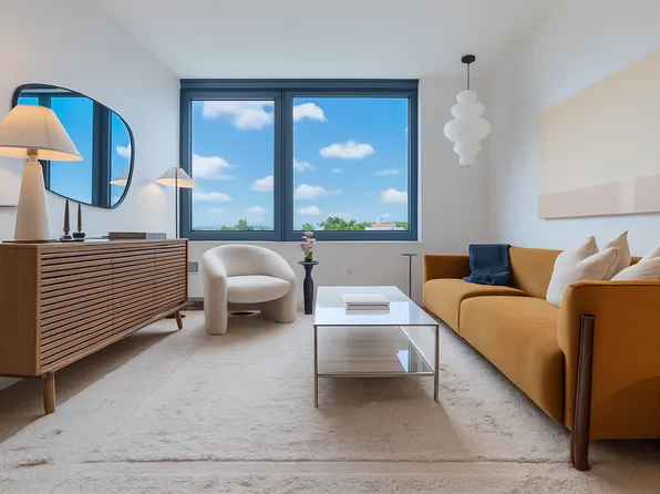 201 25th Street image 1 of 19