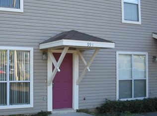 994 Rockport Dr, Fort Walton Beach, FL 32547