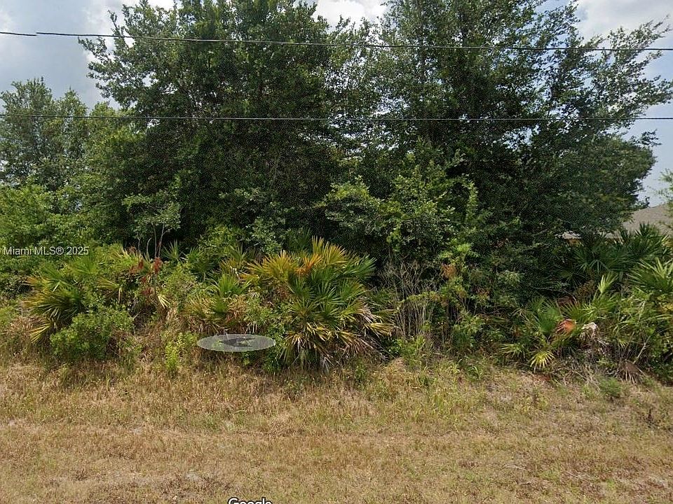 2nd image of 3919 Mendoza Ave
